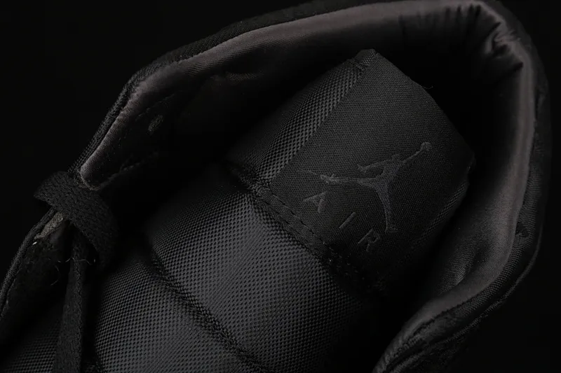 All categories Air Jordan Jordan series basketball shoes Air Jordan 1 Mid CLOT x Air Jordan 1 Mid "Fearless" AJ1 Joe 1 mid-top black silk CU2804-300